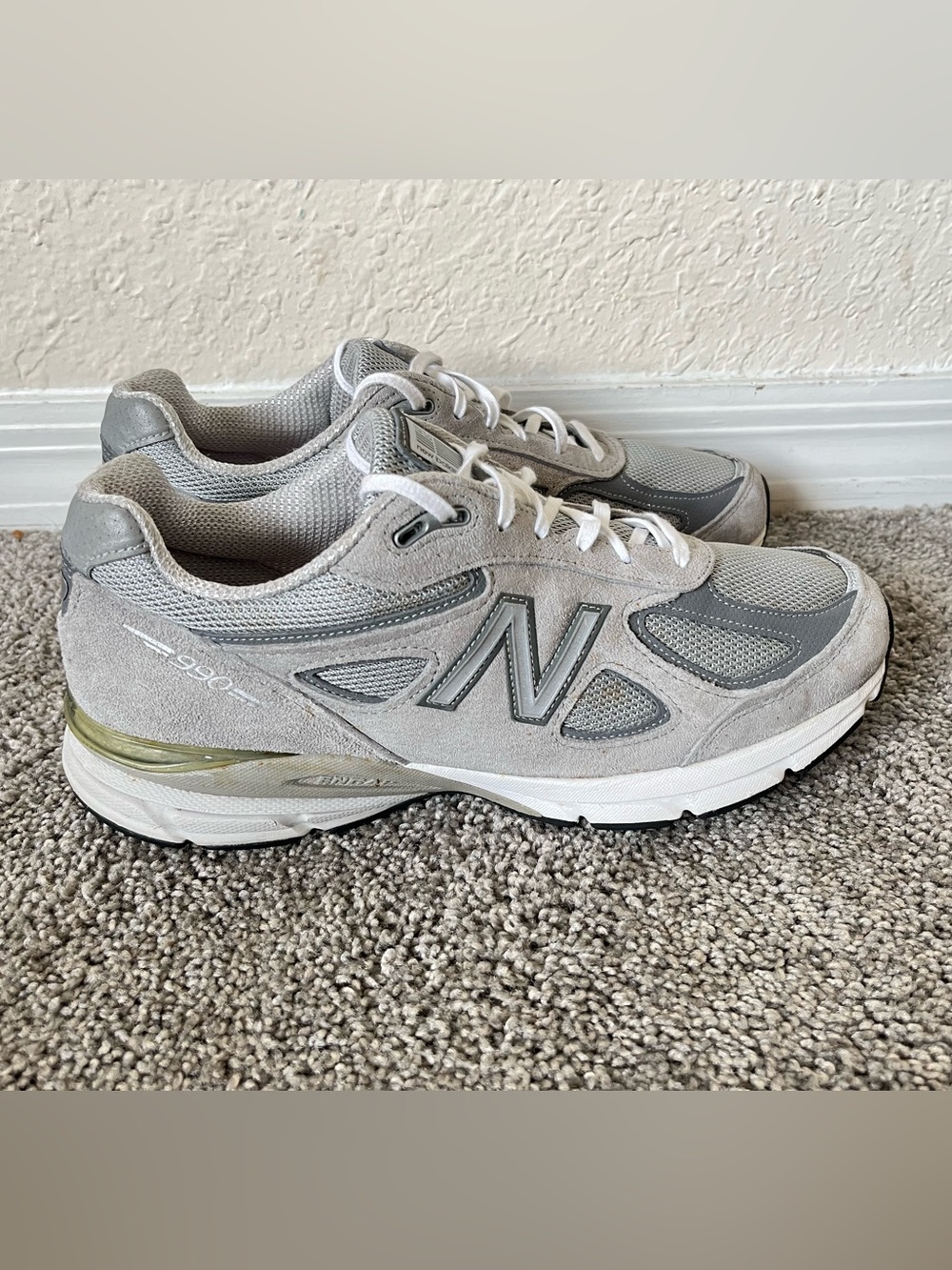 New Balance 990V4 Sneakers Size 10